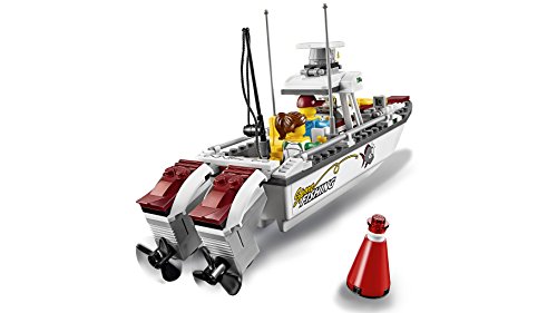 LEGO City - Barco de Pesca (60147)