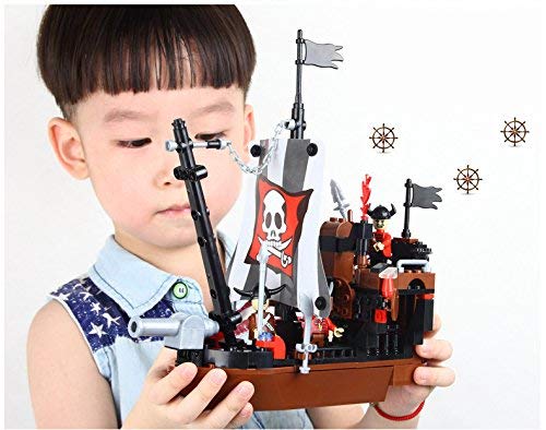 COGO Bateau pirate Sea Rover Jeu de construction de 167 pièces avec 3 différents pirates et cannon réglable 3118