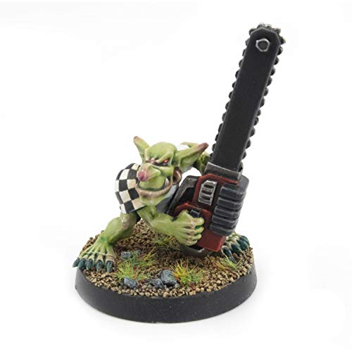 War World Gaming Gutrot Greenskins - Jugador Especial Goblin con Motosierra - 28mm, Escala, Fútbol Fantástico, Miniaturas, Figuras Blood Bowl, Coleccionismo