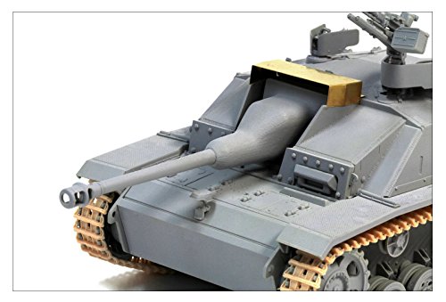 Dragon Models Modelo de vehículo de Guerra de plástico para Montar Arab Stug.III Ausf.G, Escala 1:35