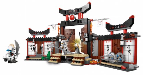 LEGO NINJAGO 2504 Dojo de Spinjitzu