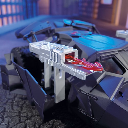 Mattel 135083 Batmobile Batman Begins Deluxe - Vehículo en miniatura Batimóvil de Batman (escala 1:18)