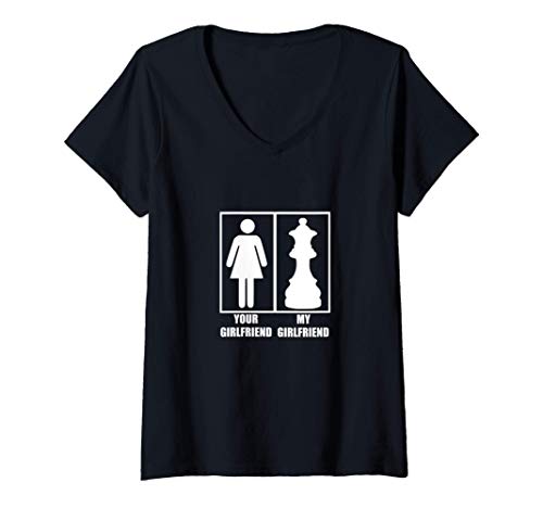 Mujer Your Girlfriend My Girlfriend Dama Ajedrez Regalo de Ajedrez Camiseta Cuello V