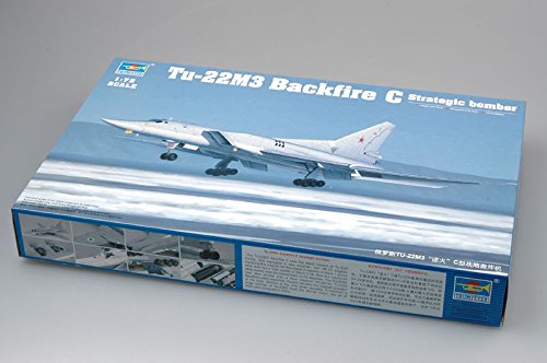 Trumpeter 1656 Tu-22M3 Backfire C - Bombardero a escala [importado de Alemania]