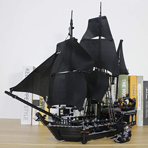 Black Pearl Pirate Ship Model Building Block Set 875 Pcs Mini Bricks 3D Puzzle DIY Educational Toys Gift for Adults and Kids