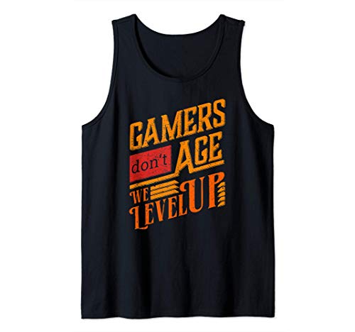 Gamers Don't Age We Level Up Funny Pun Arcade Games Gift Camiseta sin Mangas