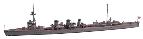 Hasegawa 1/700 Waterline Series No.358 Japón Crucero Ligero Tatsuta