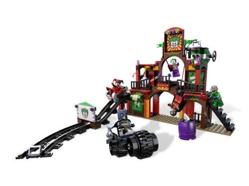 LEGO 6857 Super Heroes DC Universe - Huida de la guarida de Joker (Figuras de Batman, Robin, Joker, Enigma y Harley Quinn)