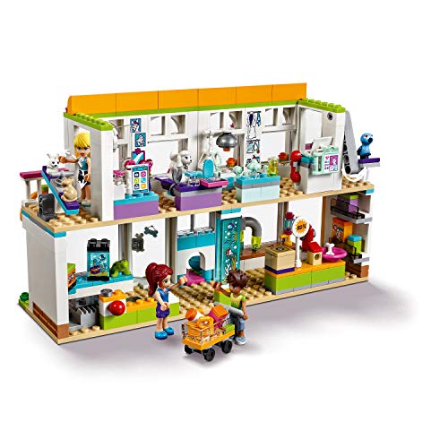 LEGO Friends - Centro de Mascotas de Heartlake City, Juguete con Mini Muñecas para Niñas y Niños de 6 a 12 Años para Recrear Aventuras, Incluye Edificio y Vehículo (41345)