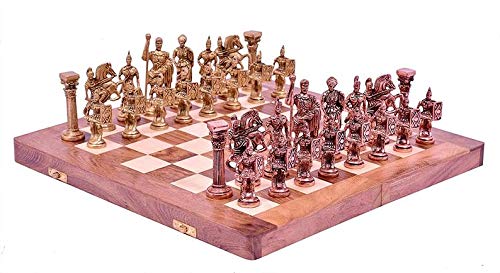 Metallic India Juego de ajedrez con piezas esculpidas de latón en estilo romano antiguo y juego de mesa de madera