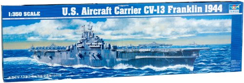 Trumpeter 5604 - US Aircraft Carrier CV-13 Franklin 1944 - Barco poortaviones en miniatura (escala 1:350) [importado de Alemania]