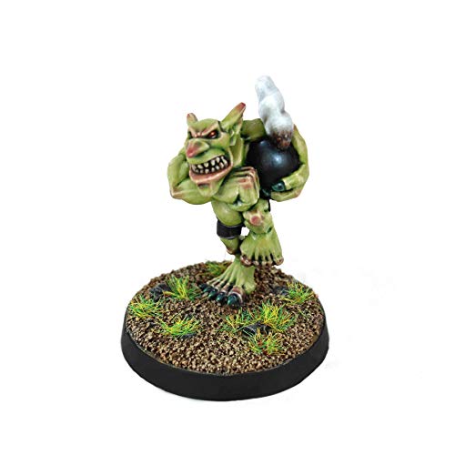 War World Gaming Gutrot Greenskins - Jugador Estrella Goblin Bombardero – 28mm Escala Fútbol Miniatura Fantasía Trol Duende Trasgo Pintar Colección Personaje Seguimiento Envío