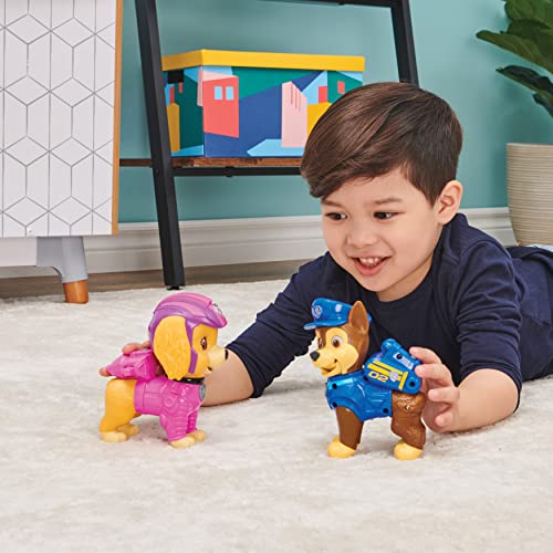 Paw Patrol Figura interactiva de Chase Mission Pup de la película cinematográfica de 15 cm, con Efectos de Sonido, a Partir de 3 años