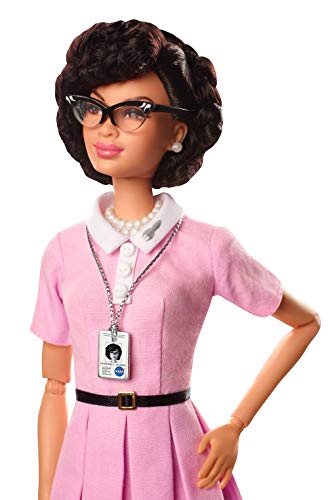 Barbie - Muñeca Katherine Johnson de Grandes Mujeres (Mattel FJH63)