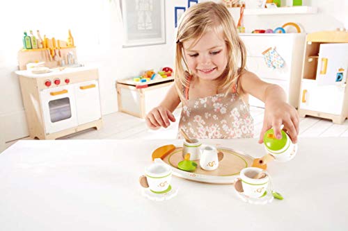 Hape Hape Set de Té para Dos de madera, Juego de té de Madera para Niños y Niñas, Set de Accesorios de Cocina que Incluye 2 Tazas, 2 Platos Pequeños, 1 Cuchara y 1 Bandeja para Servir