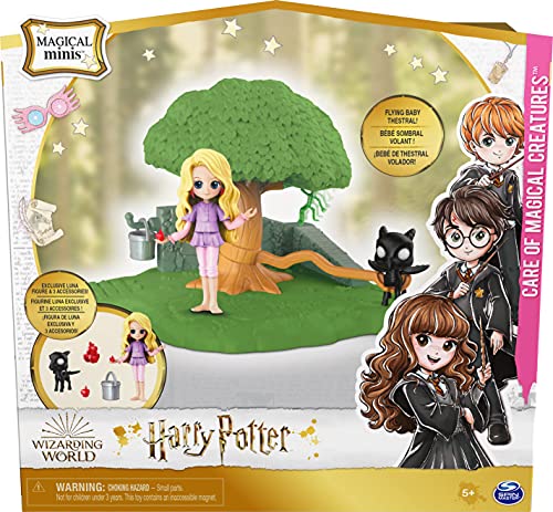 HARRY POTTER - WIZARDING WORLD - HARRY POTTER MAGICAL MINIS - Set Cuidado de la Criaturas Mágicas con 1 figura Luna Lovegood Exclusiva 8 cm, 3 Accesorios - 6061845- Juguetes Niños 5 Años +