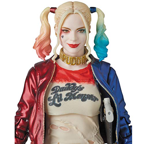 MAFEX Harley Quinn (reproducción)