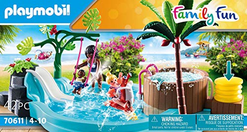 PLAYMOBIL Family Fun 70611 Piscina Infantil con bañera hidromasaje, Para jugar con agua, Juguetes para niños a partir de 4 años