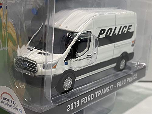 2019 Ford Transit Police 1:64 Route Runners Greenlight 53010