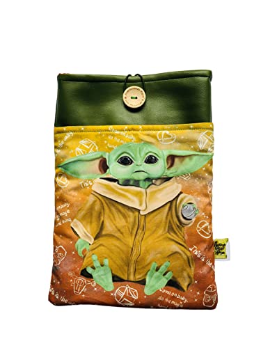 Funda artesanal grande para libros y tablets de Baby Yoda Grogu Star Wars + marcapáginas regalo, algodón ecológico, acolchada, con bolsillo frontal y botón. Regalo ideal para adolescentes