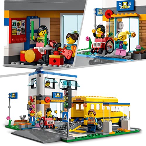 LEGO 60329 City Día de Colegio, Set con Autobús de Juguete, 2 Clases y Bases de Carretera para Niños y Niñas 6 Años