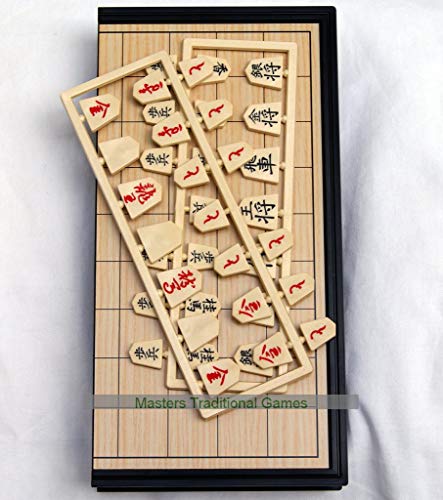 Masters Traditional Games Juego de Viaje magnético de Shogi (Ajedrez Japonés) - 25 cm