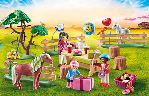 PLAYMOBIL Country 70997Fiesta de Cumpleaños en la Granja de Ponis, Juguetes para niños a partir de 4 años