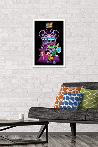 Trends International DC Comics Teen Titans Go to The Movies-Group - Póster de pared (37,4 x 56,8 cm), color blanco