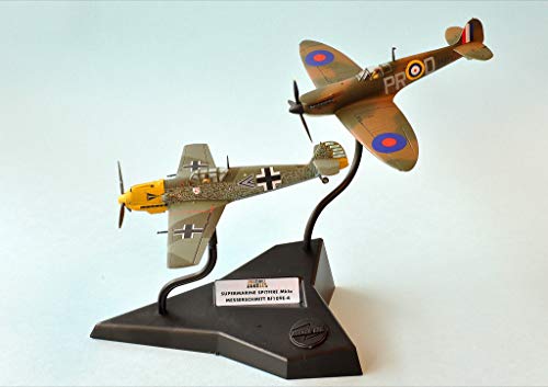 Airfix - Kit con Pinturas, Aviones Spitfire 1A BF 109E (Hornby A50135)