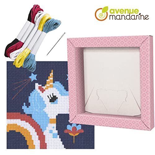 Avenue Mandarine - Kit Pix'Gallery Licorne - Tableau à Réaliser en Point de Croix - Tissu Imprimé + Cadre + 5 Fils et 1 Aiguille - Dès 6 ans - KC112C