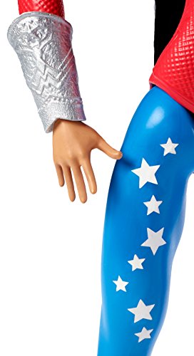 DC Superhero Girls - Muñeca Superheroína Wonder Woman De Entrenamiento, Multicolor (Mattel FJG63)