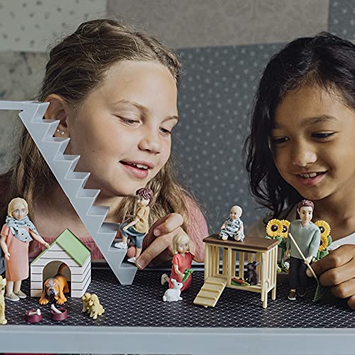 LUNDBY de la gente de la casa de muñecas – Muñeca de juguete Charlie Family Set de 5 – 2 Adultos + 3 Niños – Accesorios para de casa de muñecas – Mini muñecas de plástico para niños de 3 años – 1:18