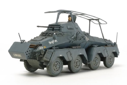 Tamiya Vehículo blindado alemán SD.KFZ 232 8 ruedas