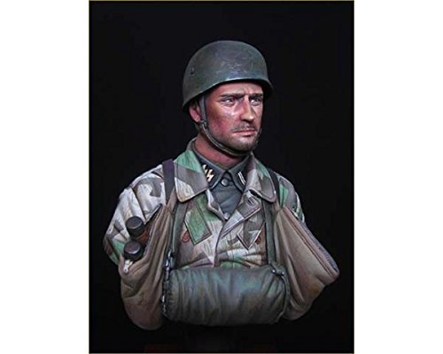 YOUNG MINIATURES : SS Fallschirmjager Battalion 500 - Drvar 1944 - Pecho 1/10