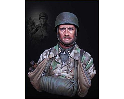 YOUNG MINIATURES : SS Fallschirmjager Battalion 500 - Drvar 1944 - Pecho 1/10