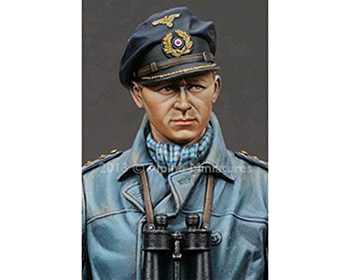 ALPINE MINIATURES 1/16; Capitán Alemán Di U-Boat