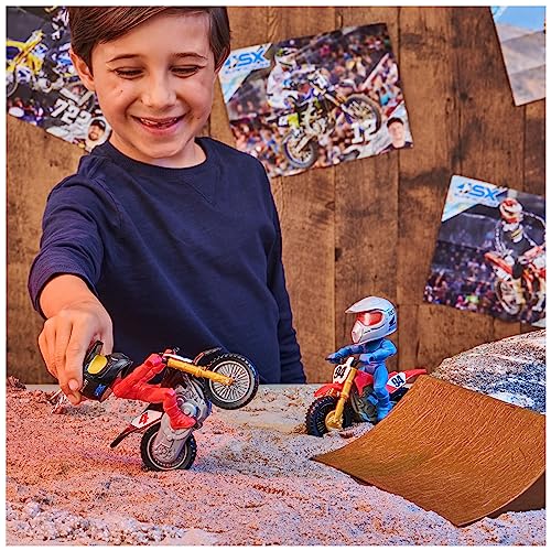 Supercross, Juego de competición Race and Wheelie, incluye bicicletas Ricky Carmichael y Ken Roczen y rampa de lujo, juguetes para niños a partir de 3 años