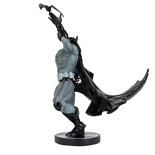 DC Direct - Batman Black & White - Batman by Freddie Williams II (Resin)