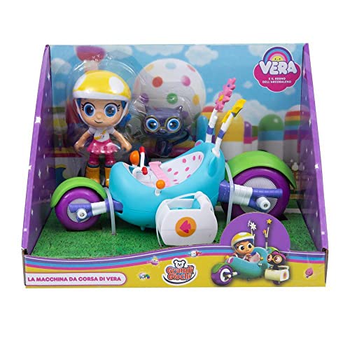 Grandi Giochi El Coche de Carreras de Vera, con dos Mini Personajes Incluidos Vera y Bartleby, TRK01011