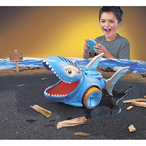 Little Tikes Shark Strike Coche Teledirigido - Coche Interactivo para Niños - Edad: a Partir de 4 Años