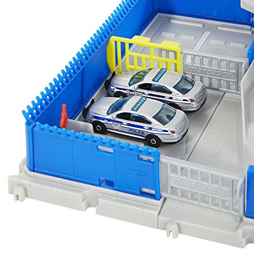 Matchbox Action Drivers Estación de policía Set de juego con pistas para coches de juguete con sonidos, incluye 1 vehículo y 1 helicóptero, +3 años (Mattel HHW22)