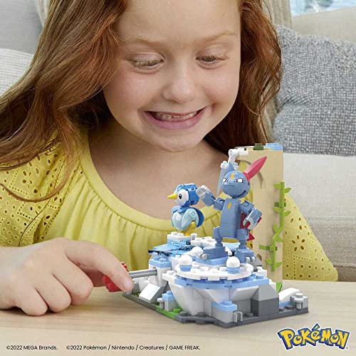 MEGA Construx Pokemon Piplup y Sneasel se relajan, 171 bloques y juego de construcción con movimiento, juguete +7 años (Mattel HKT20)