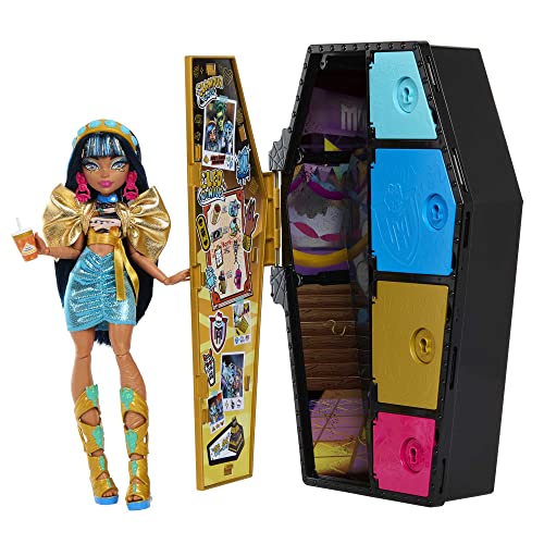 Monster High Skulltimate Secrets Cleo de Nile Muñeca con Armario con 15 Accesorios Sorpresa de Moda