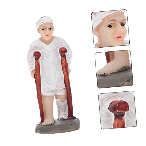 STOBOK 2 Piezas Hombre con Muletas Suministros De Mesa De Arena Psicologica Decoración De Mesa De Arena Psicológica Miniatura Resina Suministros para Mesas De Arena Blanco