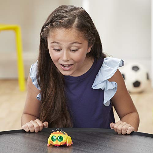 Yellies! Peeks; Voice-Activated Spider Pet; Ages 5 and up