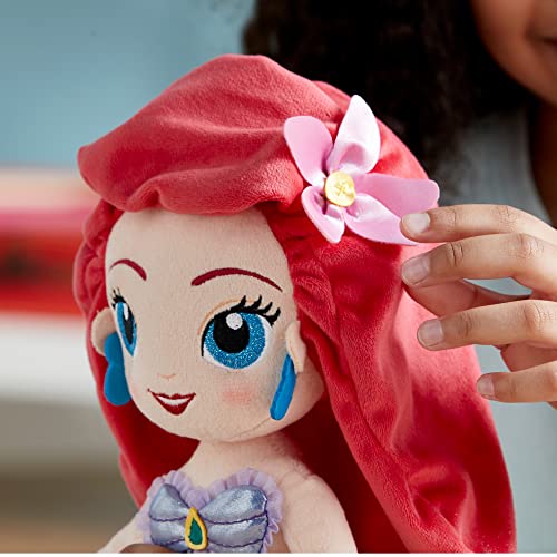 Disney Store Muñeca de Peluche de Ariel, La Sirenita, Altura: 37 cm, Princesa Ariel de Peluche, Princesa Marina con rasgos faciales Bordados y Cola Brillante