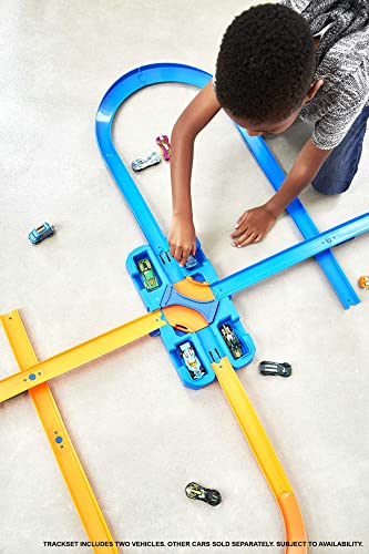 Hot Wheels Track Buider Caja de Acrobacias Deluxe, Accesorios para Pistas de Coches de Juguete + Track Builder Accesorios para Pistas de Coches Acelerador de Loop, Color/Modelo Surtido