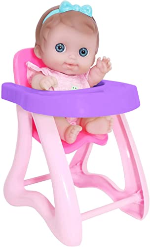 JC TOYS- Muñeca Lil’ Cutesies de 24 cm de Vinilo Suave, Vestida con un Mono Rosa, Incluye Silla Alta de Comer y 5 Accesorios, Ideal para Jugar, Rosa, diseñado por Berenguer, 2 años