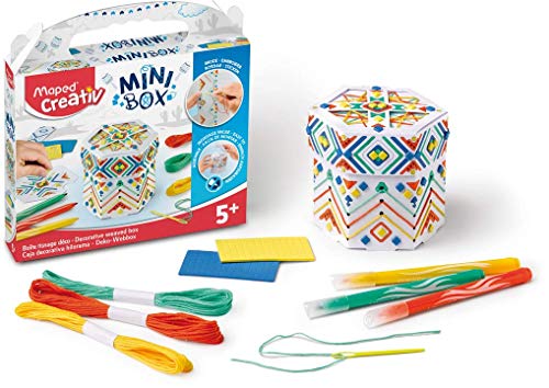 Maped - Set de Manualidades para Niños - Caja Decorativa Hilorama - A Partir de 5 Años - Montaje sin Pegamento - Incluye 1 Caja para Construir, 3 Hilos, 1 Aguja de Plástico, 2 Láminas y 3 Rotuladores