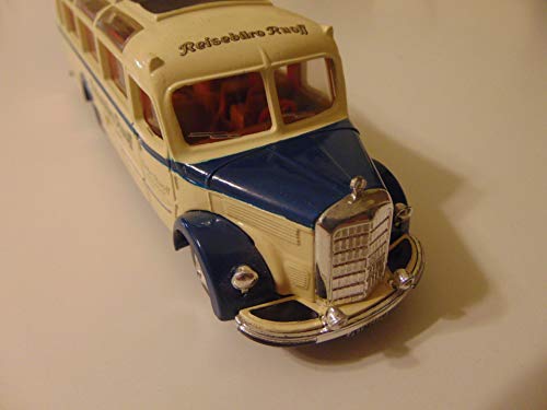 Matchbox Dinky 1/50 Scale DY-S10 1950 Mercedes Benz Diesel Omnibus Type 0-3500